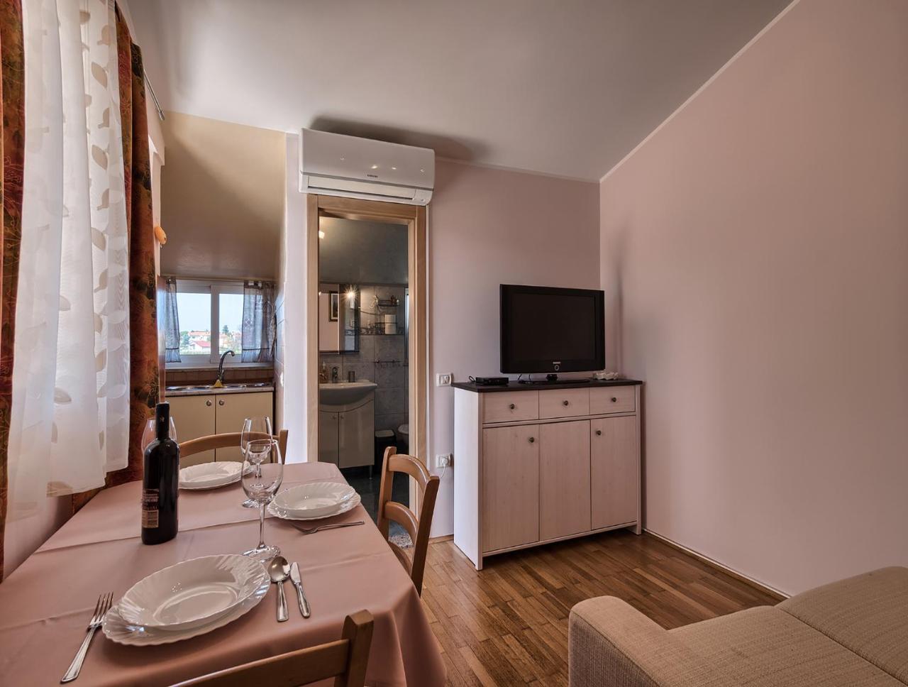Jendrusa Apartment Фажана Экстерьер фото